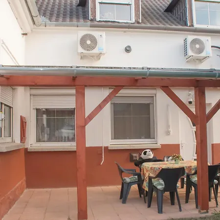 Tiszafa Vendeghaz Отель типа 