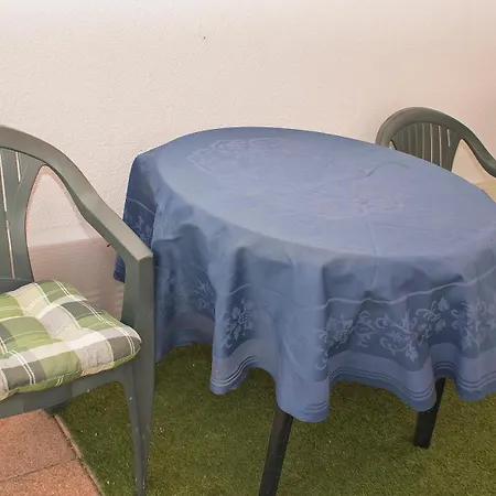 Tiszafa Vendeghaz Bed and Breakfast 4*